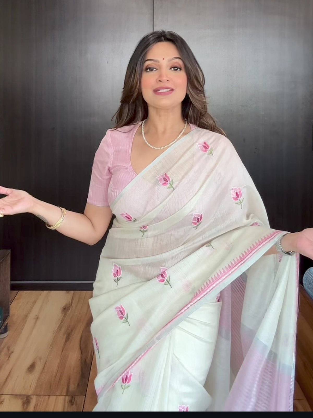 SOFT LINEN DIGITAL PRINTED SAREE