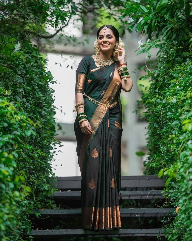 BANARASI SOFT LICHI SILK SAREE